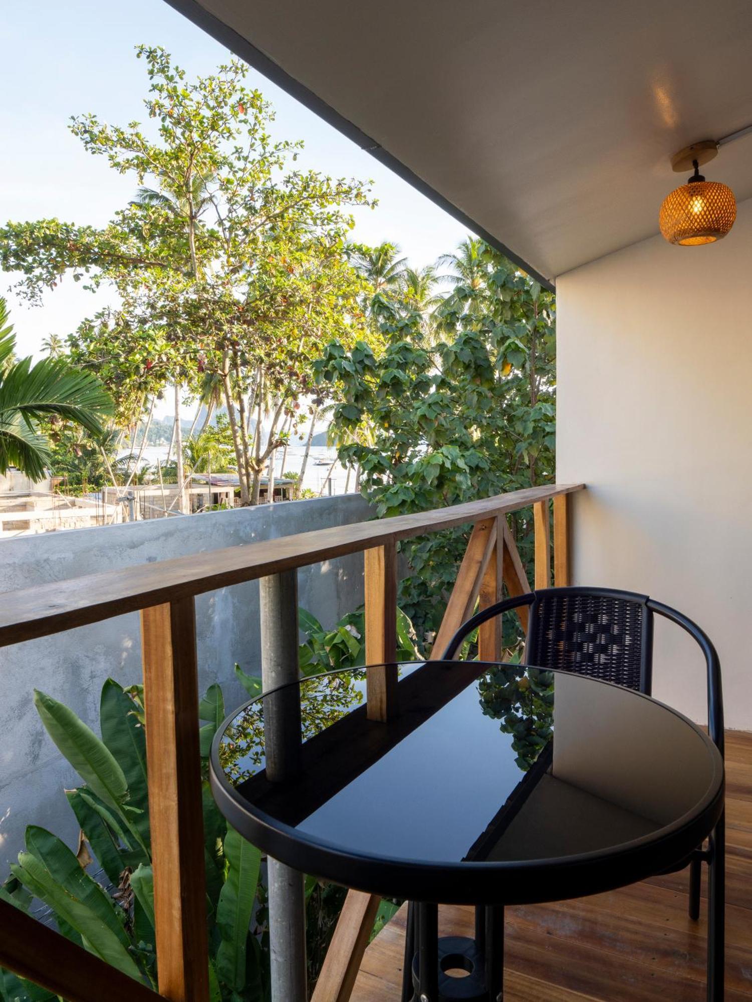 Sip Sunset Hostel And Lounge เอลนิโด ภายนอก รูปภาพ